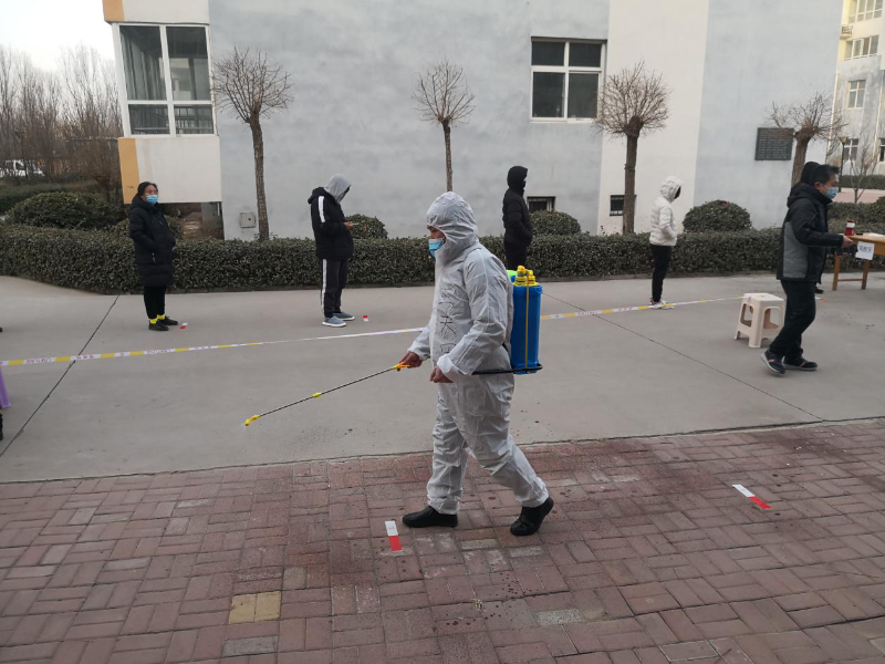 抗疫战场,他们说:“不用记住名字,我们就是几个老兵!” 抗疫战场,他们说:“不用记住名字,我们就是几个老兵!”